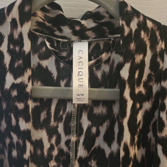 Women's Robe - Leopard Print - Picture 6 of 10
